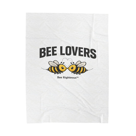 Bee Lovers Velveteen Plush Blanket — Cute Bee Kissing Design, Cozy Throw for Bee Lovers & Nature Fans