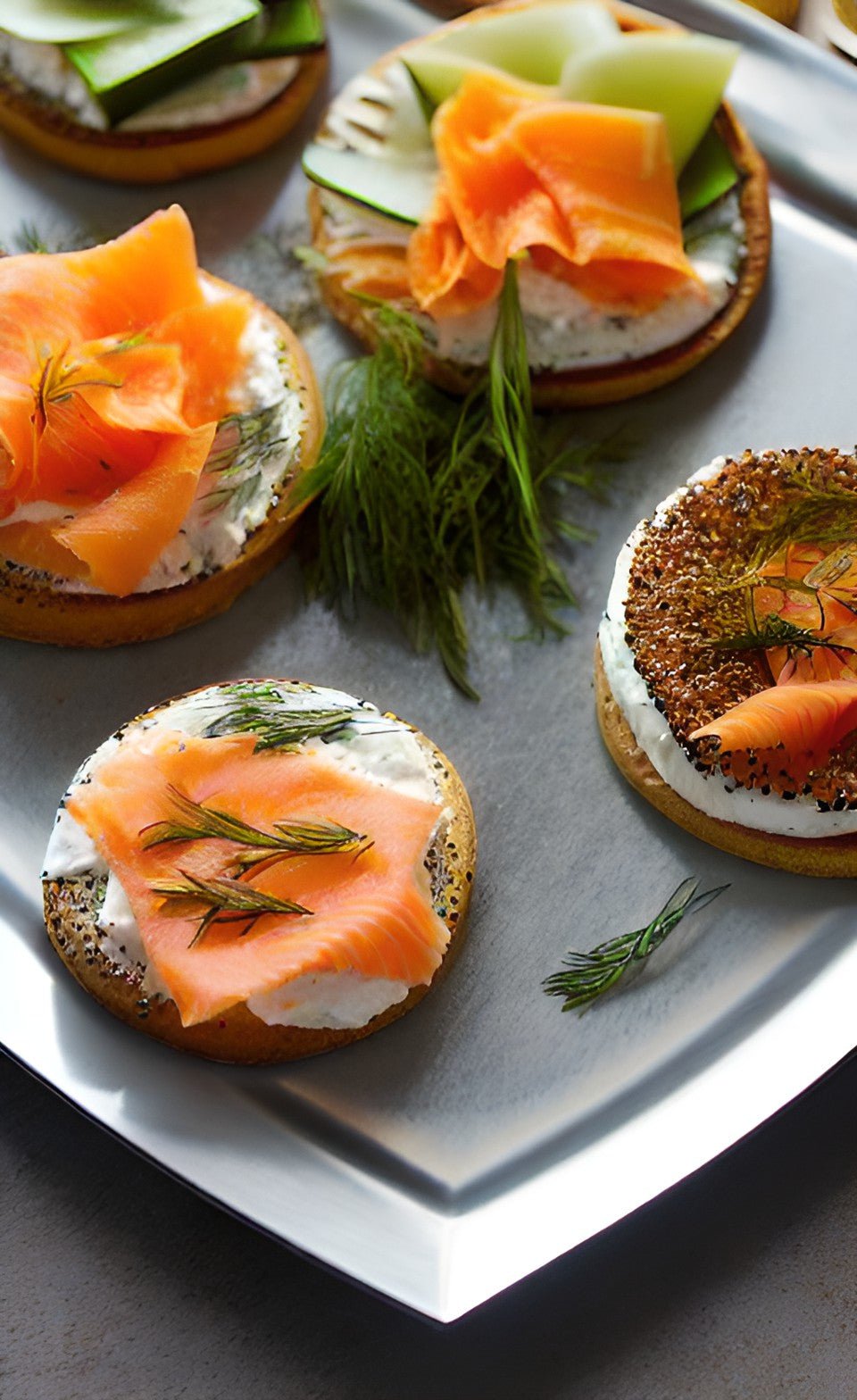 Bagels with Smoked Salmon: A Luxurious Brunch - Jack Righteous