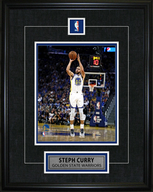 Steph Curry Framed Pin & Plate Warriors