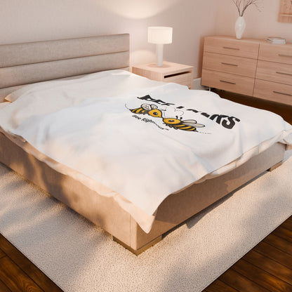 Bee Lovers Velveteen Plush Blanket - Jack Righteous