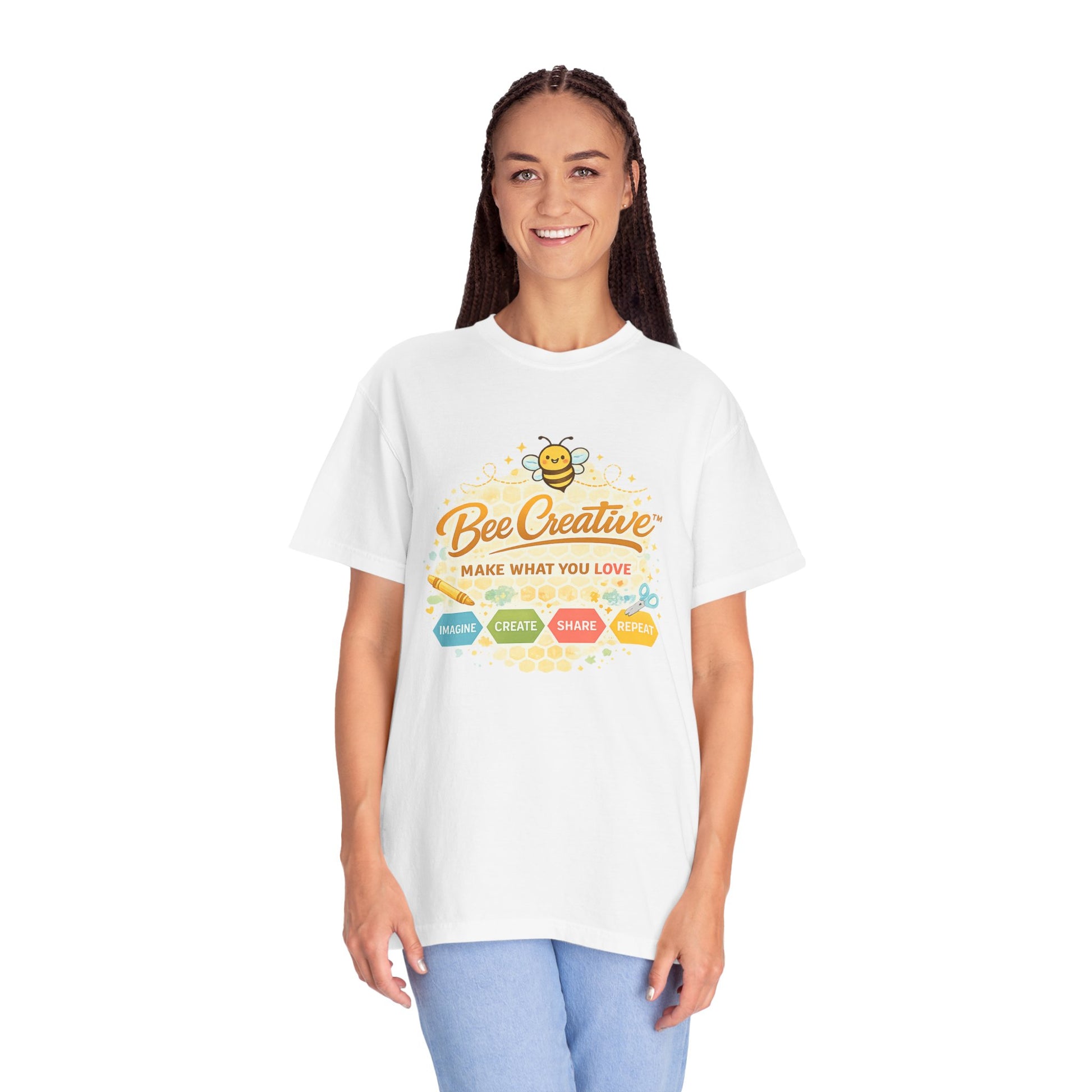 Bee Creative playful T-shirt with bee-themed design, product view 5