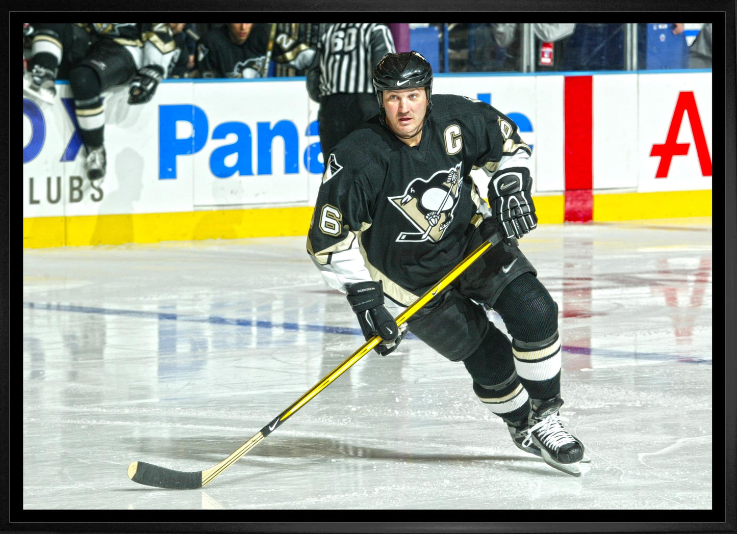 Mario Lemieux 20x29 Framed Canvas Pittsburgh Penguins - Jack Righteous