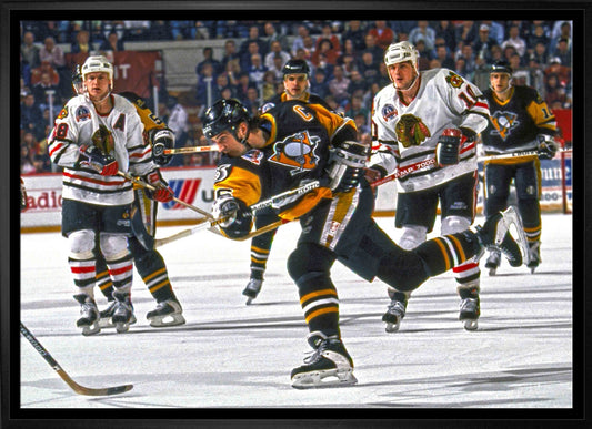 Mario Lemieux Pittsburgh Penguins Framed 20x29 Shooting Canvas - Jack Righteous