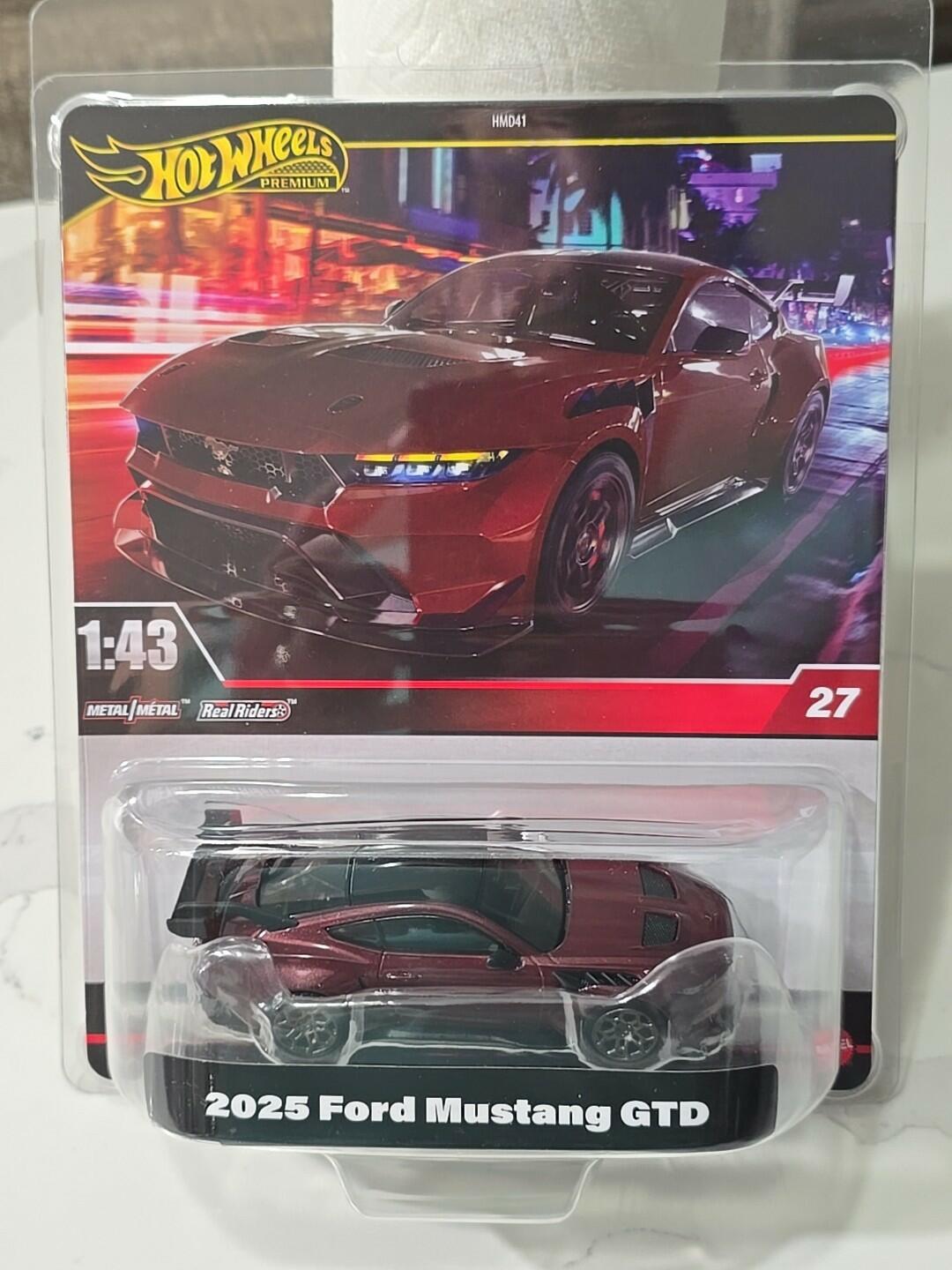 Hot Wheels Premium 1:43